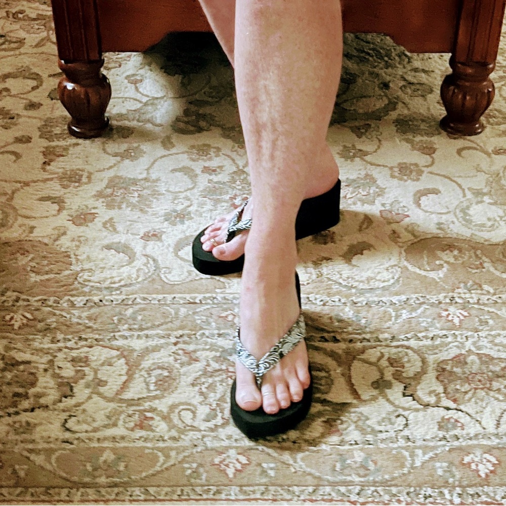 NWOT cute platform wedges, no box